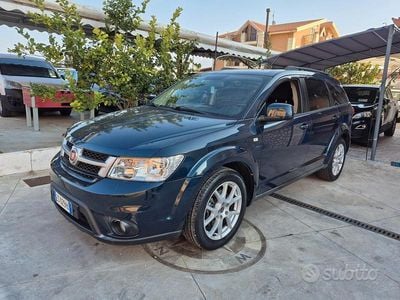 Blu Usata 2014 Fiat Freemont Lounge SUV | 5999 € (Ottimo prezzo)