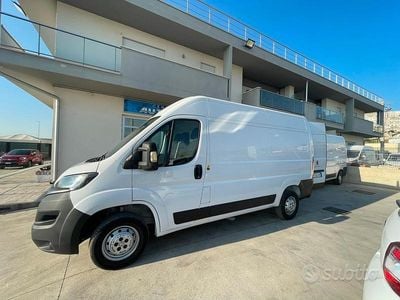 Usata Peugeot Boxer 140 CV (102 kW) 2022 Bianco Furgone
