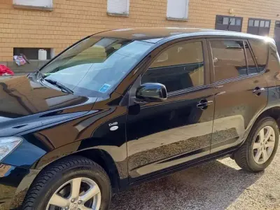 Usata Toyota RAV4 136 CV (100 kW) 2008 Nero SUV