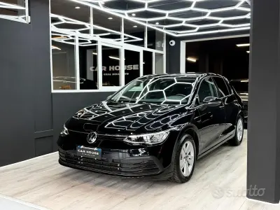 Używany VW Golf VII 150 KM (110 kW) 2020 Czarny Sedan/Limuzyna
