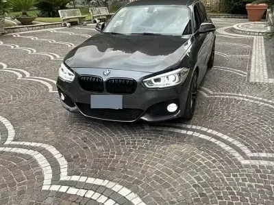 Usata BMW 116 M Sport 116 CV (85 kW) 2017 Grigio Utilitaria