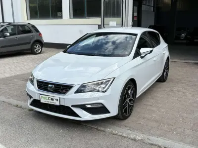 Usata Seat Leon FR 150 CV (110 kW) 2018 "nevada" weiss Utilitaria