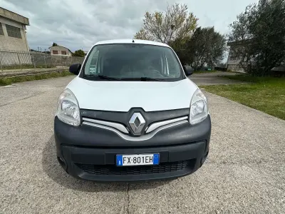 Usata Renault Kangoo 95 CV (69 kW) 2019 Bianco Station wagon