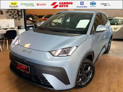 Usata BYD Dolphin Boost 35 kW (48 CV) 2026 Blu/azzurro Utilitaria