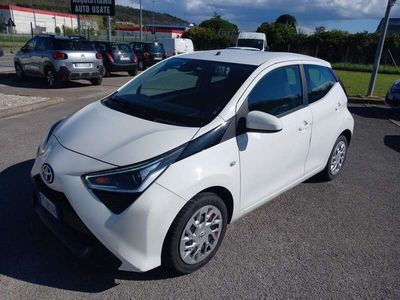 usata Toyota Aygo Aygo5p 1.0 x-play 72cv