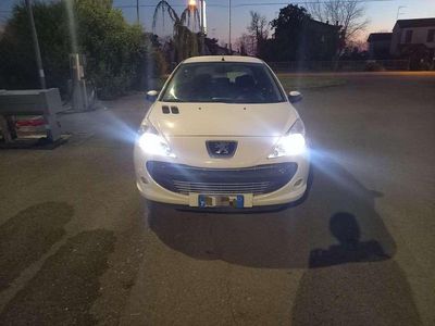 Usata Peugeot 206 60 CV (44 kW) 2010 Berlina