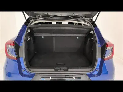 Usata Renault Captur Techno 101 CV (74 kW) 2023 Blu scuro SUV