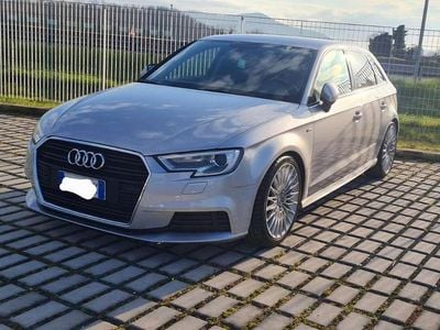 Usata Audi A3 Sport 110 CV (80 kW) 2016 Argento Berlina