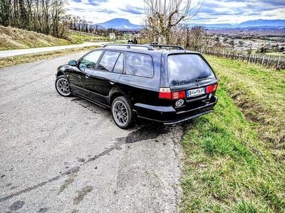 Usata Mitsubishi Galant 163 CV (119 kW) 2003 Nero Berlina
