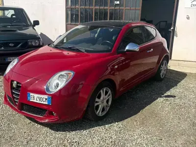 Usata Alfa Romeo MiTo Distinctive 120 CV (88 kW) 2010 Rosso Utilitaria