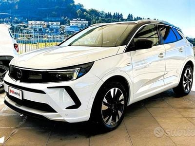 Usata Opel Grandland X GS Line 130 CV (95 kW) 2022 Bianco SUV