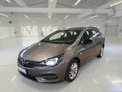 Usata Opel Astra S 122 CV (89 kW) 2021 Grigio Station wagon