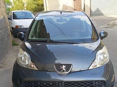 Usata Peugeot 107 Urban Move 68 CV (50 kW) 2009 Utilitaria