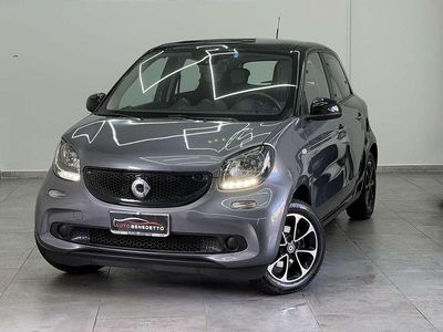 Grigio Usata 2016 Smart ForFour Passion Utilitaria | 8490 € (Buon prezzo)