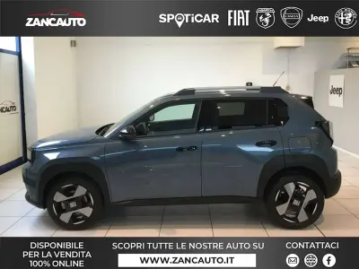 Nuova Fiat Grande Panda La Prima 110 CV (80 kW) 2026 Blu/azzurro Utilitaria