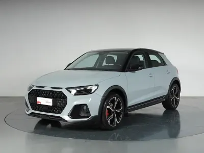 Usata Audi A1 Ambiente 110 CV (80 kW) 2023 Grigio freccia perla nero mito SUV