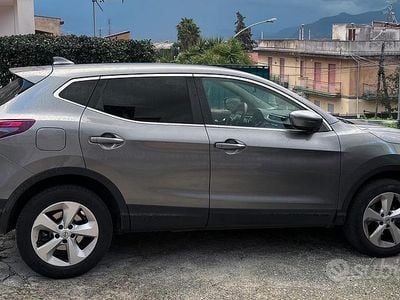 Usata Nissan Qashqai 2018 Grigio SUV