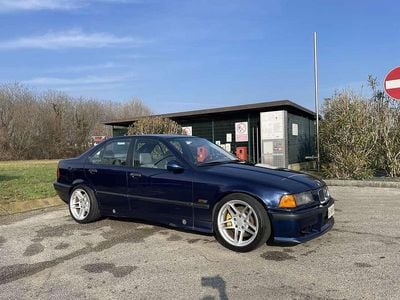 Usata BMW 325 192 CV (141 kW) 1992 Blu Berlina