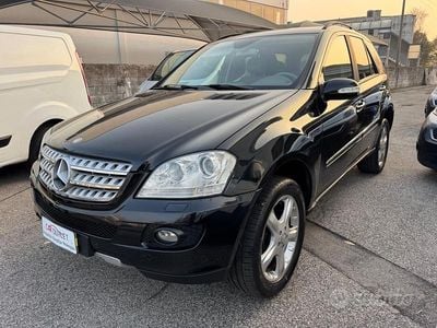 Usata Mercedes ML280 190 CV (139 kW) 2006 Nero SUV