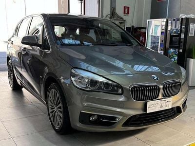 Usata BMW 218 150 CV (110 kW) 2015 Bronzo Monovolume
