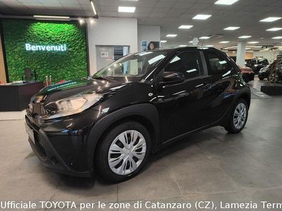 Usata Toyota Aygo X Active 72 CV (52 kW) 2022 Nero SUV