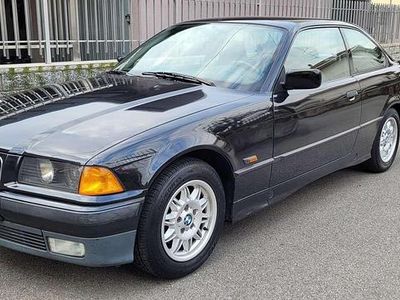 Usata BMW 318 140 CV (102 kW) 1995 Nero Coupé