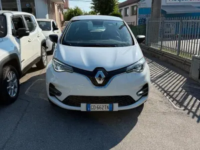 Usata Renault Zoe Life 50 kW (69 CV) 2020 Bianco Utilitaria