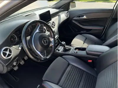 Usata Mercedes A160 Premium 90 CV (66 kW) 2016 Utilitaria