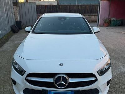 Usata Mercedes A180 136 CV (100 kW) 2019 Bianco Berlina
