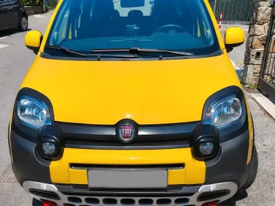 Usata Fiat Panda Cross Cross 85 CV (62 kW) 2018 Giallo Utilitaria