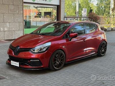 Usata Renault Clio R.S. R.S. 200 CV (147 kW) 2013 Rosso Utilitaria