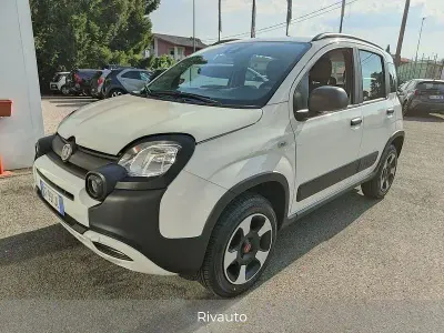 Usata Fiat Panda Cross Cross 86 CV (63 kW) 2021 Bianco Utilitaria