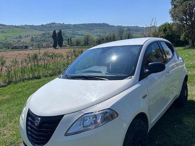 usata Lancia Ypsilon - 2015