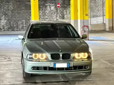 Usata BMW 525 163 CV (119 kW) 2001 Grigio Berlina