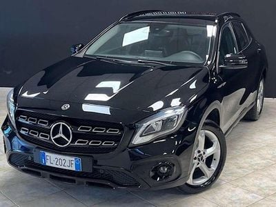 Usata Mercedes GLA200 136 CV (100 kW) 2017 Nero SUV