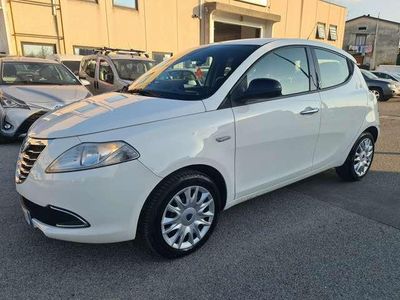 usata Lancia Ypsilon Ypsilon1.2 8v