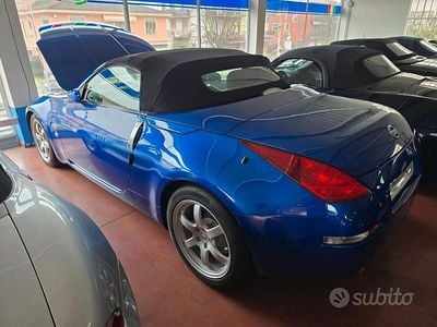 Usata Nissan 350Z 280 CV (205 kW) 2005 Blu Cabrio