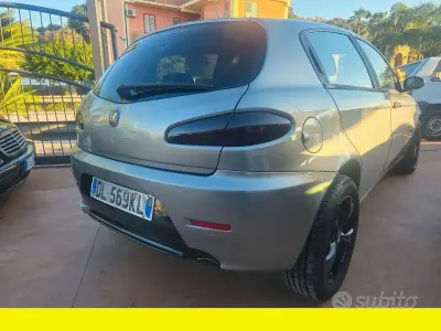 Usado Alfa Romeo 147 120 CV (88 kW) 2010 Other Utilitario