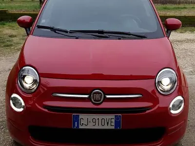 Usata Fiat 500 Club 69 CV (50 kW) 2022 Rosso Utilitaria