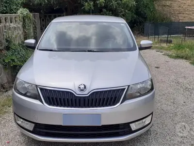 Usata Skoda Rapid 90 CV (66 kW) 2017 Grigio Utilitaria