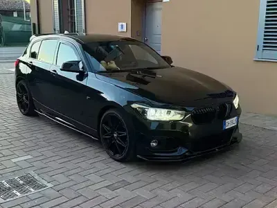 Usata BMW 118 Shadowline 136 CV (100 kW) 2018 Nero Utilitaria