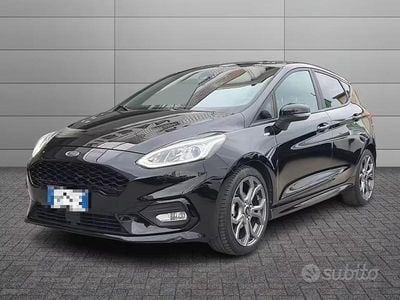 Usata Ford Fiesta ST-Line 101 CV (74 kW) 2018 Nero Utilitaria