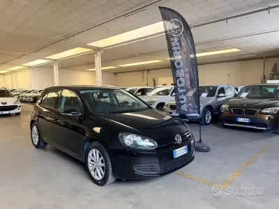 Gebraucht VW Golf VI Highline 102 PS (75 kW) 2011 Schwarz Kleinwagen