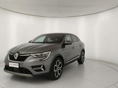 Usata Renault Arkana Techno 145 CV (106 kW) 2022 Grigio SUV