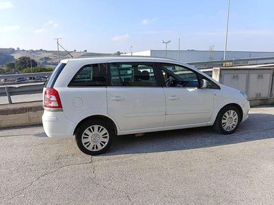 Usata Opel Zafira Cosmo 150 CV (110 kW) 2012 Monovolume