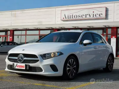 Usata Mercedes A180 Business 116 CV (85 kW) 2021 Bianco Berlina