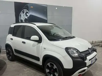 Usata Fiat Panda Connect 69 CV (50 kW) 2024 Utilitaria