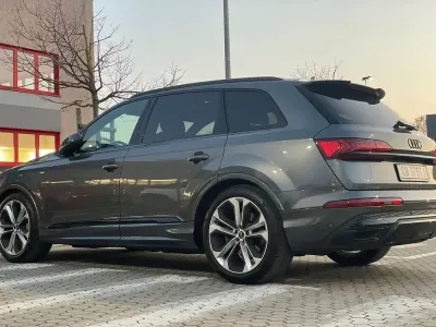 Usata Audi Q7 Sport 286 CV (210 kW) 2023 SUV