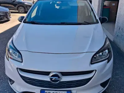 Usata Opel Corsa 90 CV (66 kW) 2016 Bianco Utilitaria