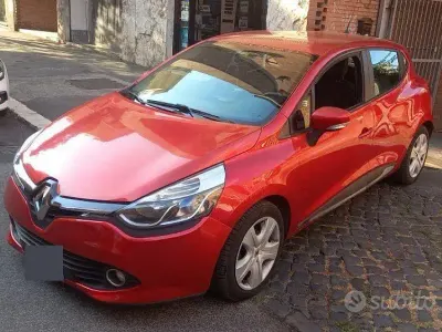Usata Renault Clio IV 90 CV (66 kW) 2016 Rosso Berlina